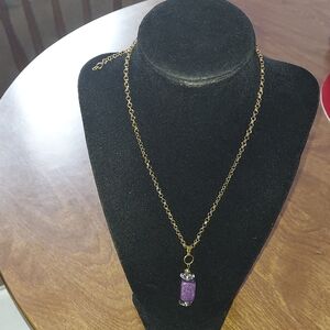 Elegant Gold and Purple Pendant Necklace